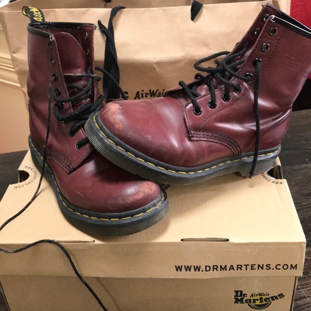 Dr. Martens US 6.